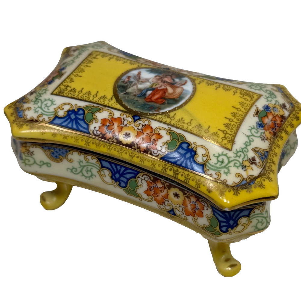 Prov SAXE Footed Rectangle Trinket Box 5”x2.9x2.75” Yellow Gold Gilt Floral EUC